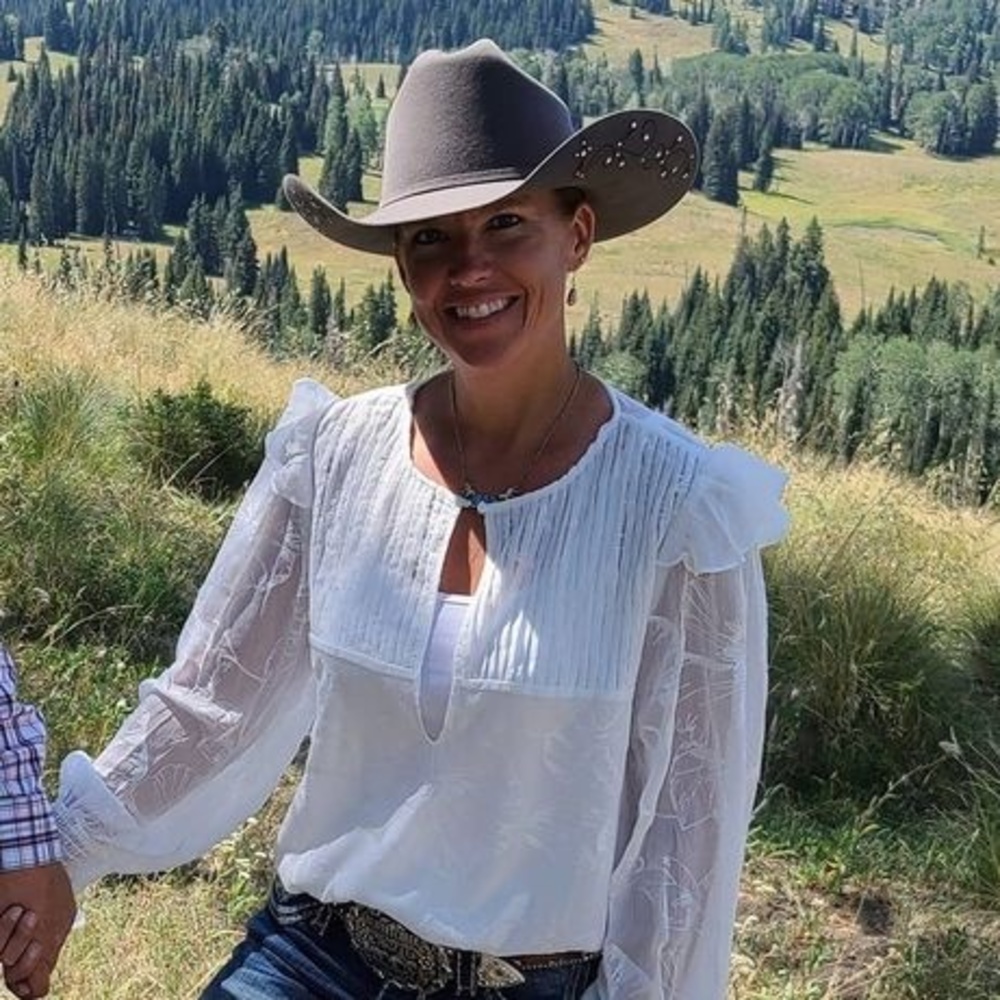 Meet your Posher, Megan